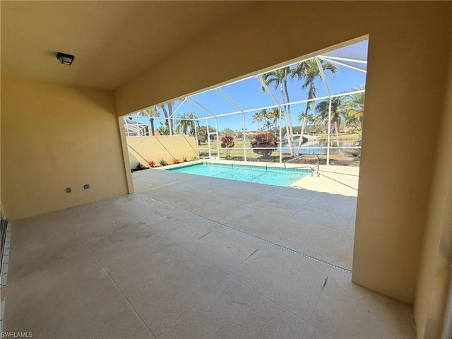 4048 Trinidad WAY, Naples, FL 34119