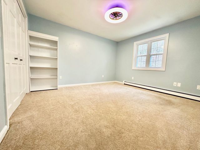 7 Rainbow Drive, Goffstown, NH 03045