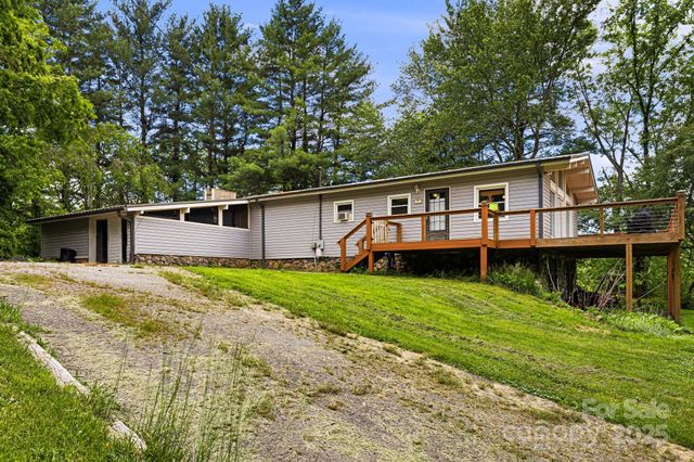 61 Magnolia Drive, Canton, NC 28716