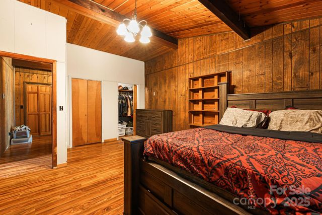 61 Magnolia Drive, Canton, NC 28716