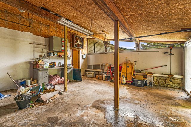 61 Magnolia Drive, Canton, NC 28716