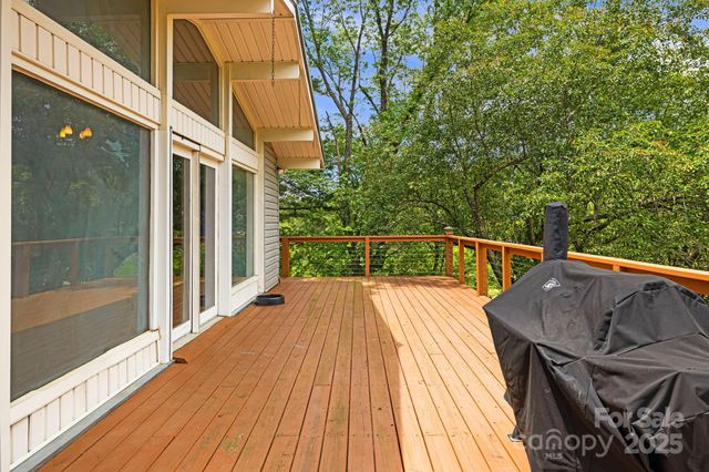61 Magnolia Drive, Canton, NC 28716