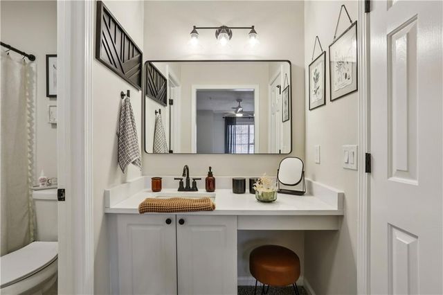 322 Streamside Drive, Roswell, GA 30076