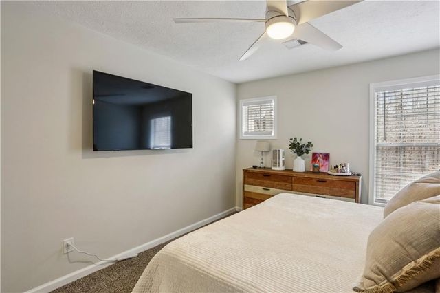 322 Streamside Drive, Roswell, GA 30076