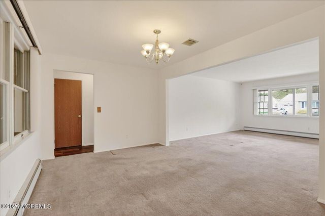 38 Fairfield Road, Toms River, NJ 08757