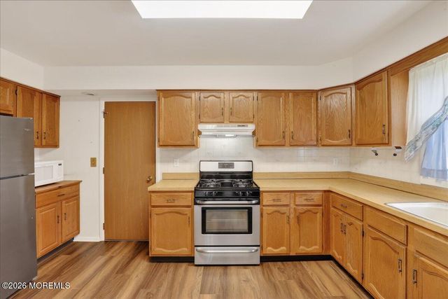 38 Fairfield Road, Toms River, NJ 08757