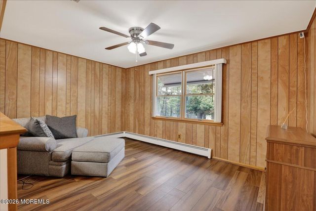 38 Fairfield Road, Toms River, NJ 08757
