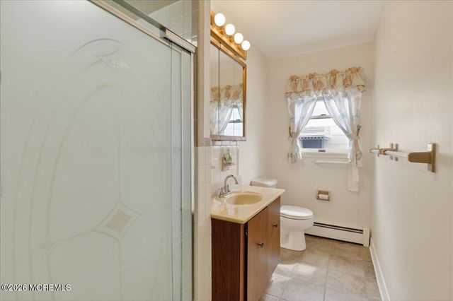 38 Fairfield Road, Toms River, NJ 08757