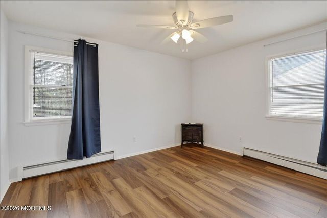 38 Fairfield Road, Toms River, NJ 08757