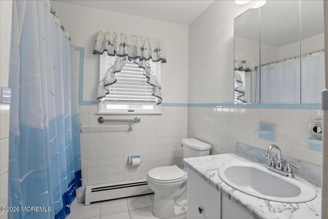 38 Fairfield Road, Toms River, NJ 08757