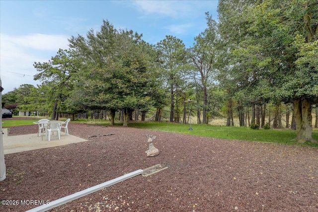38 Fairfield Road, Toms River, NJ 08757