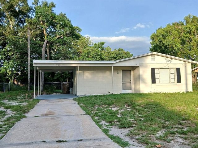 930 EMERALD DRIVE, Mount Dora, FL 32757