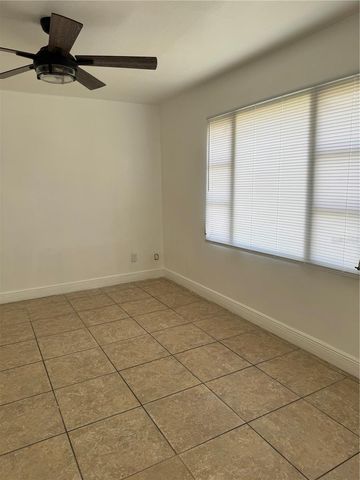 930 EMERALD DRIVE, Mount Dora, FL 32757