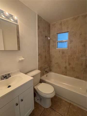930 EMERALD DRIVE, Mount Dora, FL 32757