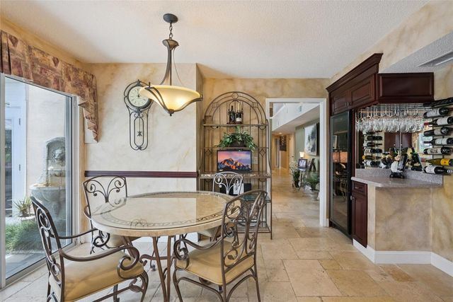 236 S SHADOWBAY BOULEVARD, Longwood, FL 32779