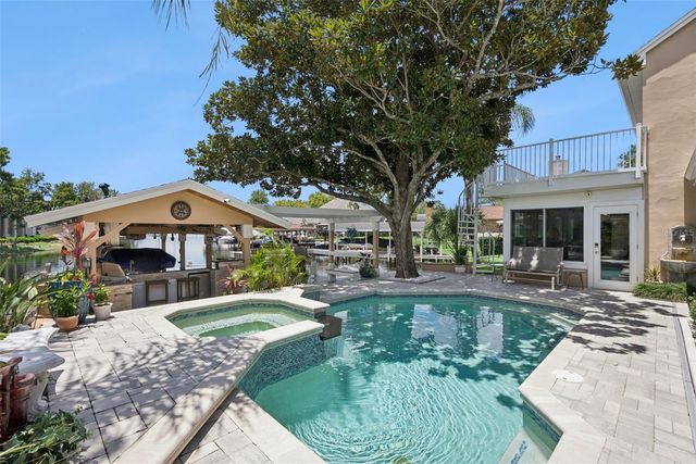 236 S SHADOWBAY BOULEVARD, Longwood, FL 32779