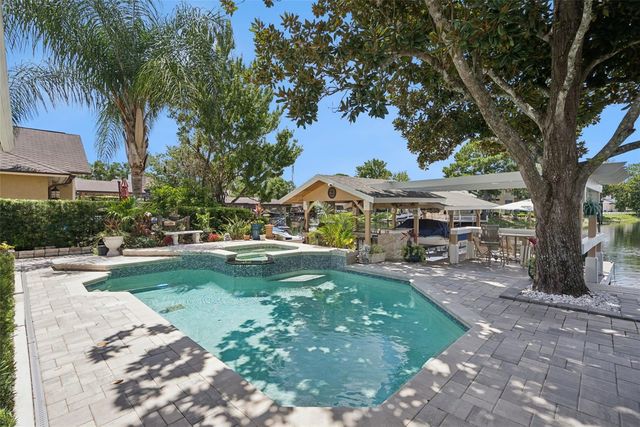 236 S SHADOWBAY BOULEVARD, Longwood, FL 32779