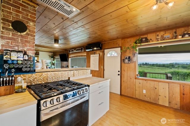 15325 Forty Five Road, Arlington, WA 98223