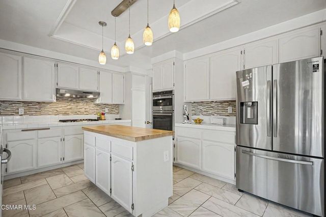 15707 Swift Place, Moorpark, CA 93021