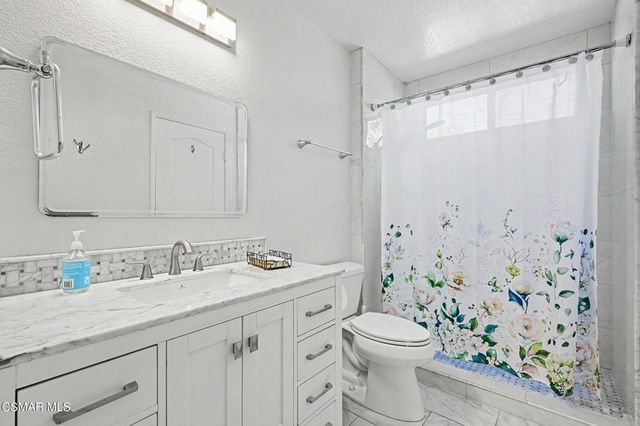 15707 Swift Place, Moorpark, CA 93021
