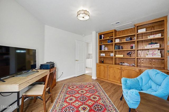 15707 Swift Place, Moorpark, CA 93021