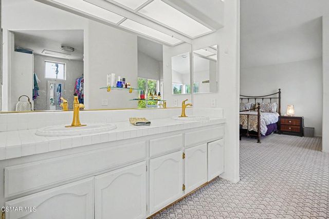 15707 Swift Place, Moorpark, CA 93021