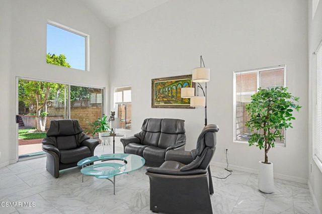 15707 Swift Place, Moorpark, CA 93021