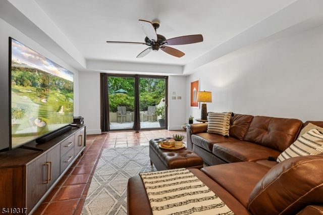 379 Highland Ave, Montclair Twp., NJ 07043