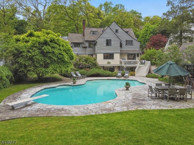 379 Highland Ave, Montclair Twp., NJ 07043