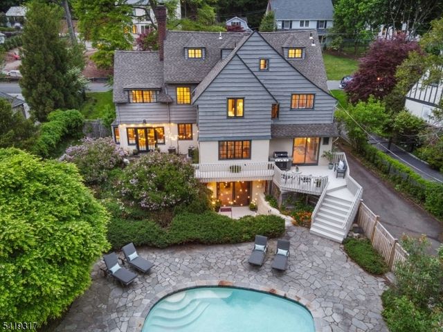 379 Highland Ave, Montclair Twp., NJ 07043