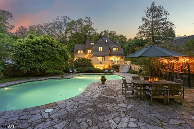 379 Highland Ave, Montclair Twp., NJ 07043
