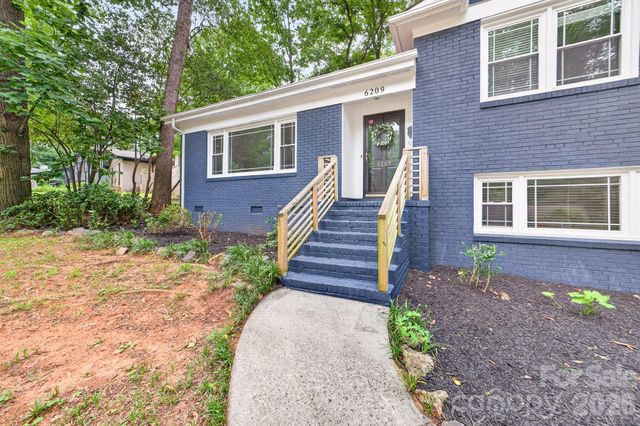 6209 Candlewood Drive, Charlotte, NC 28210