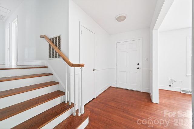6209 Candlewood Drive, Charlotte, NC 28210