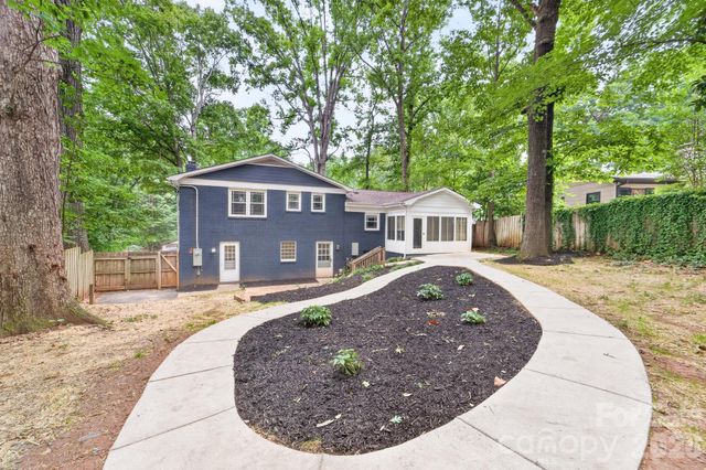 6209 Candlewood Drive, Charlotte, NC 28210