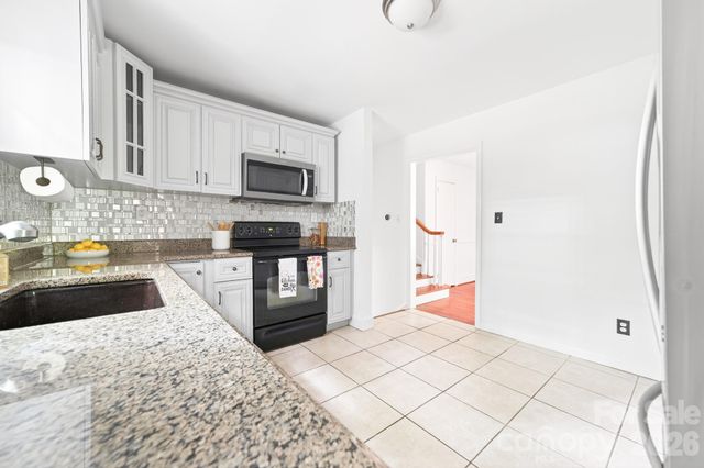 6209 Candlewood Drive, Charlotte, NC 28210