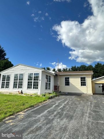 805 BALTIMORE ROAD, Shippensburg, PA 17257