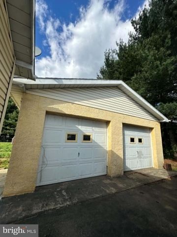805 BALTIMORE ROAD, Shippensburg, PA 17257