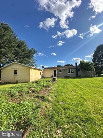 805 BALTIMORE ROAD, Shippensburg, PA 17257