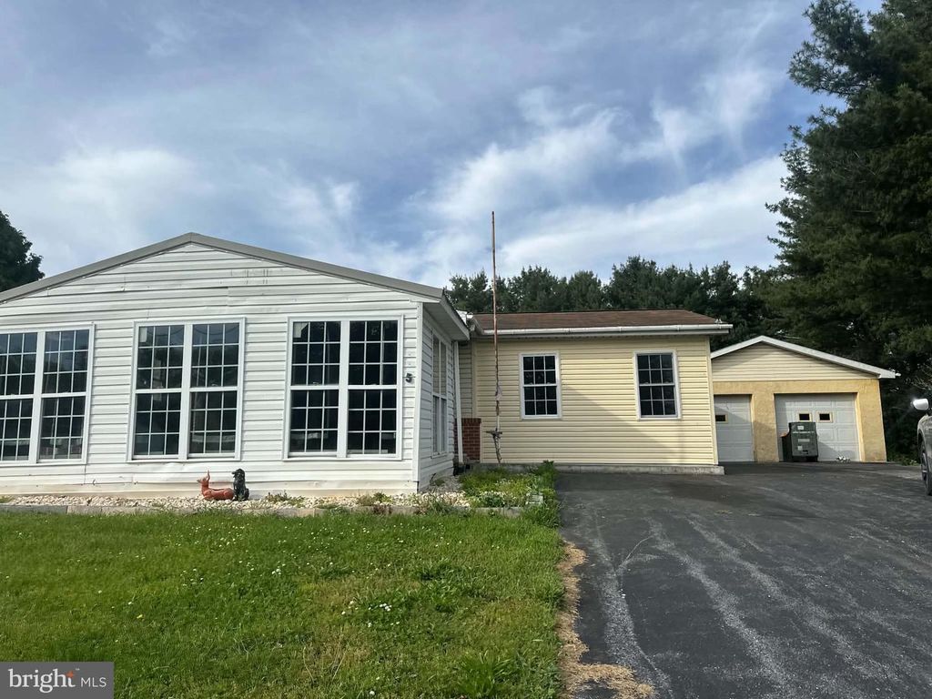 805 BALTIMORE ROAD, Shippensburg, PA 17257