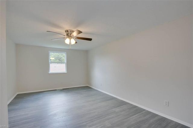 140 Gingerwood CT, Newport News, VA 23608