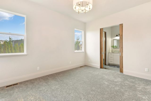 3835 W Sugar Tree Court, Meridian, ID 83646