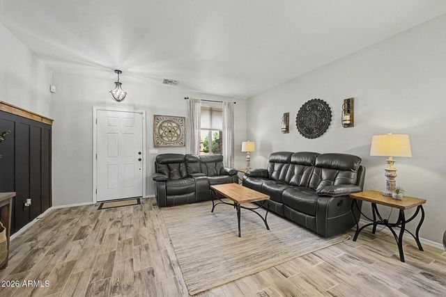 7327 W GLASS Lane, Laveen, AZ 85339