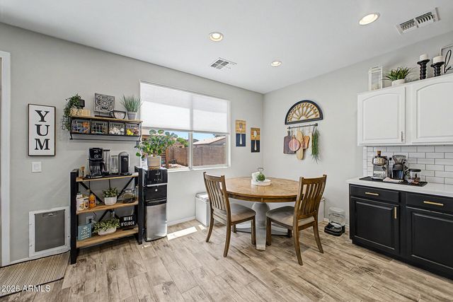 7327 W GLASS Lane, Laveen, AZ 85339