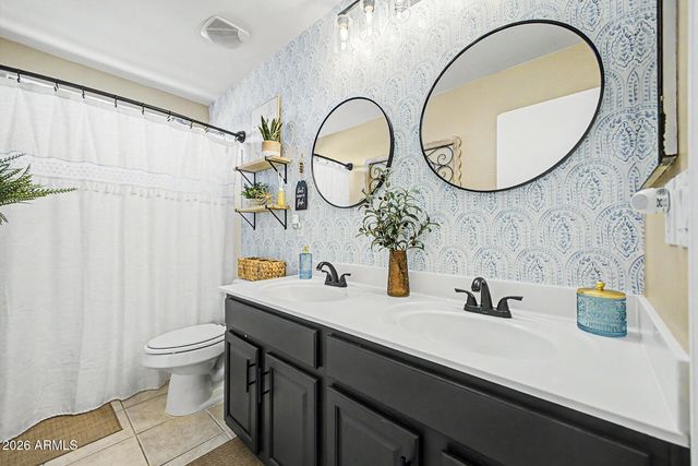 7327 W GLASS Lane, Laveen, AZ 85339