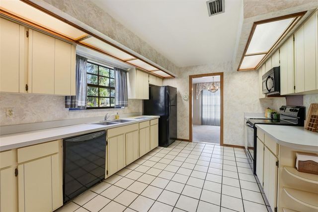 396 CYPRESS LANDING DRIVE, Longwood, FL 32779