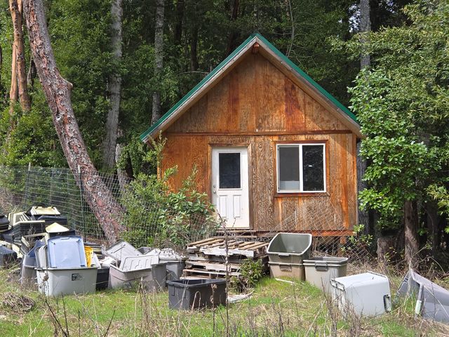 705 Bigfoot Path Road, Kettenpom, CA 95595