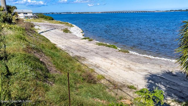 5241 N Highway 1 Highway, Palm Shores, FL 32940