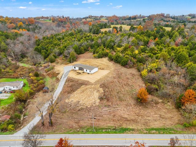 5630 Corinth Road, Berry, KY 41003