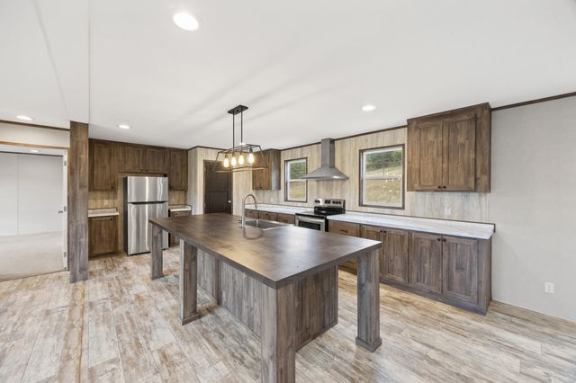 5630 Corinth Road, Berry, KY 41003