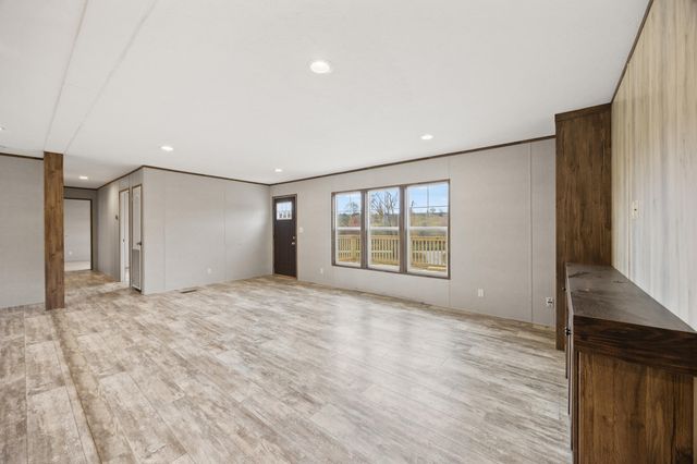 5630 Corinth Road, Berry, KY 41003